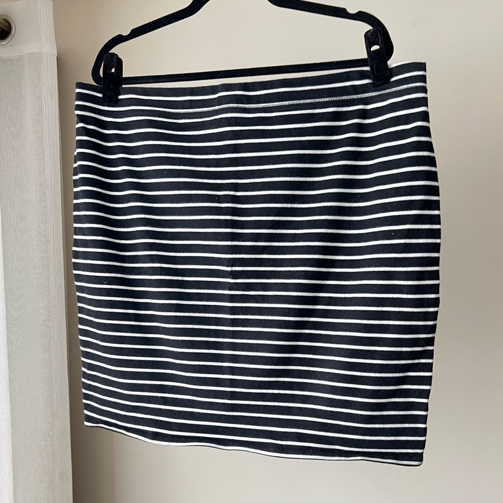 Old Navy cotton Pencil skirt